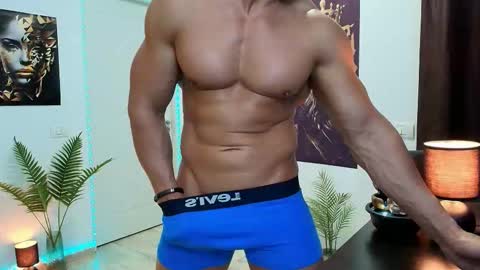 Snapshot of lionbanx chatting on 02.07.26 Leo online show from 02.07.26