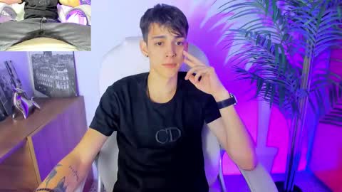 L. foxter online show from 01.20.25