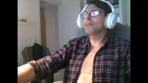 Snapshot of liongr69 chatting on 01.17.26 liongr69 online show from 01.17.26