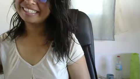 liora online show from 05.07.26