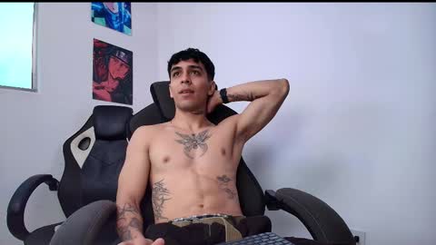 Snapshot of liorvante chatting on 01.12.26 Lior Vante online show from 01.12.26