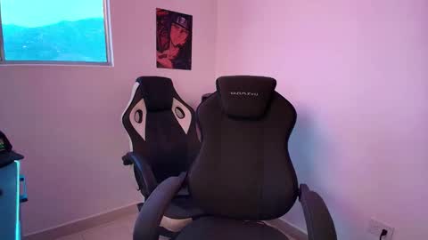 Snapshot of liorvante chatting on 01.13.26 Lior Vante online show from 01.13.26