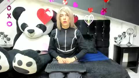 Lis  online show from 02.21.26