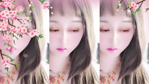 Snapshot of lisa9906 chatting on 12.22.24 lisaxxy online show from 12.22.24