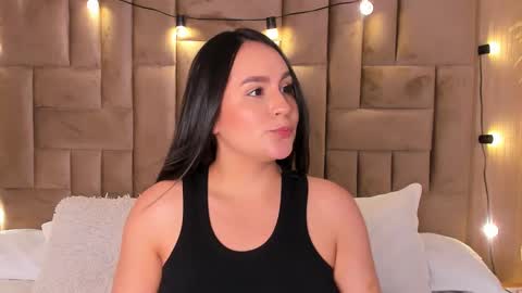 Lisa Baker online show from 03.07.25