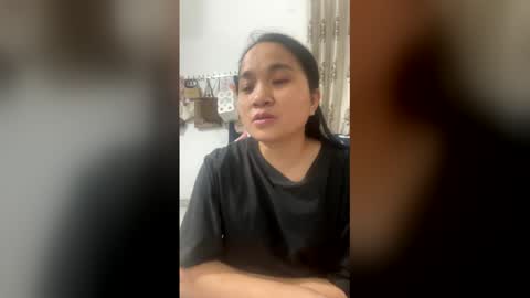 lisa_hanw online show from 04.24.26