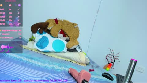 Lisa online show from 01.08.25