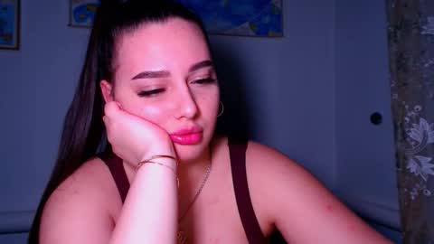 Snapshot of lisa_lady_golden chatting on 11.14.25 lisa_lady_golden online show from 11.14.25