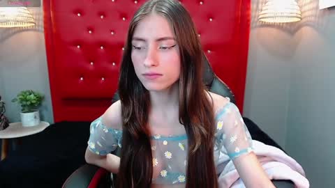 Lisa online show from 12.13.24