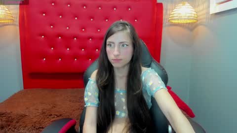 Lisa online show from 01.12.25