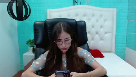 Lisa online show from 03.12.25