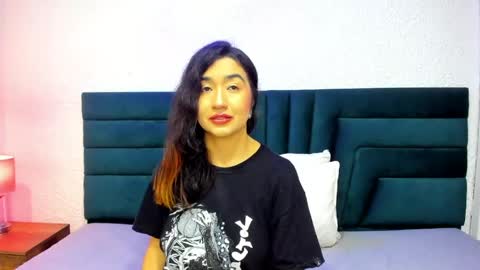 lisa white  online show from 05.17.26