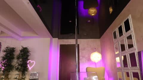 Snapshot of lisaakira chatting on 11.22.25 onlyfans-lisaakira instagram-lisaakira9 twitter-lisaakira4 online show from 11.22.25