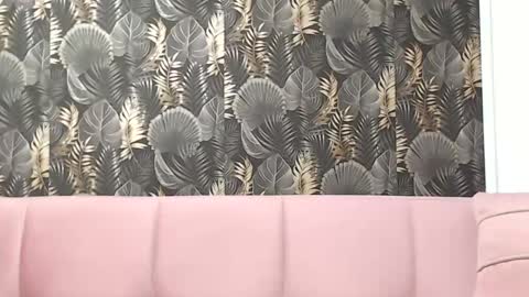 Lisa Grand online show from 03.04.25