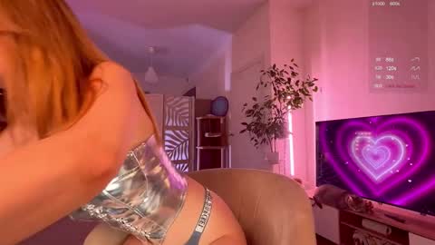 Lisa  online show from 02.03.26