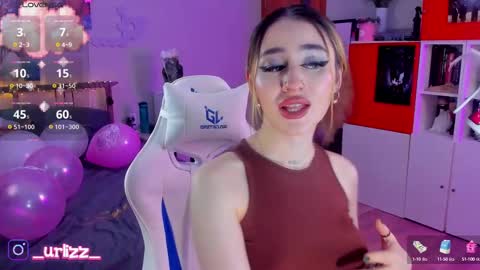   LISA   online show from 03.08.25