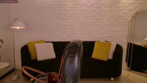 LISA MONROE online show from 01.12.26