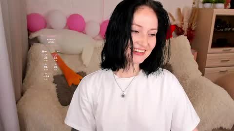 Lisa Moore online show from 05.06.26