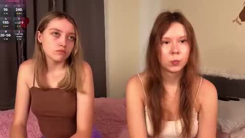 Snapshot of lisanelsona chatting on 07.14.26 Hello our names are Kate and Alice this is our first day here. online show from 07.14.26