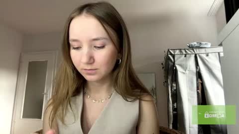 Snapshot of lisasmall chatting on 07.21.26 lisasmall online show from 07.21.26