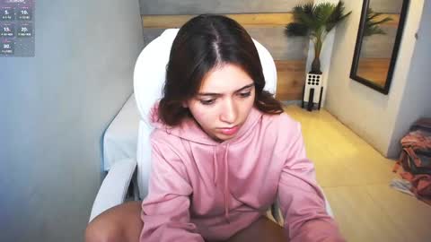 Liseth Fox online show from 12.13.24