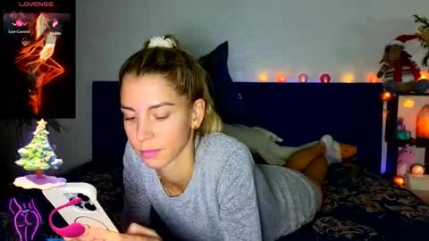 Snapshot of lisi4ka503933 chatting on 11.12.25 Lisi4ka online show from 11.12.25