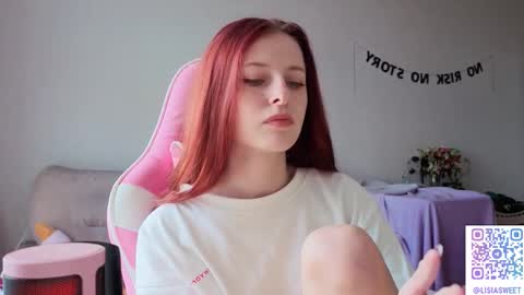 Snapshot of lisiasweet chatting on 09.15.25 Lika online show from 09.15.25