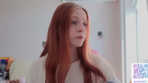 Snapshot of lisiasweet chatting on 04.27.26 Lika online show from 04.27.26