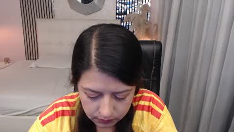 Snapshot of liss_black chatting on 06.18.26 Andrea online show from 06.18.26