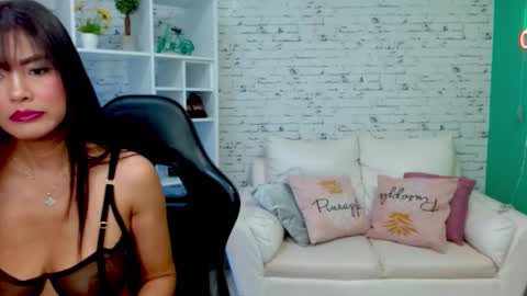 Snapshot of liss_greys1 chatting on 02.01.26 liss online show from 02.01.26