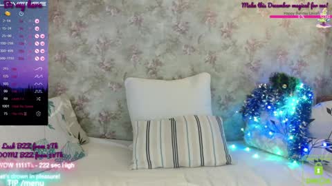 Snapshot of lissa_charmingmilf chatting on 12.08.24 I will be online December 1 at 7PM time Moscow online show from 12.08.24