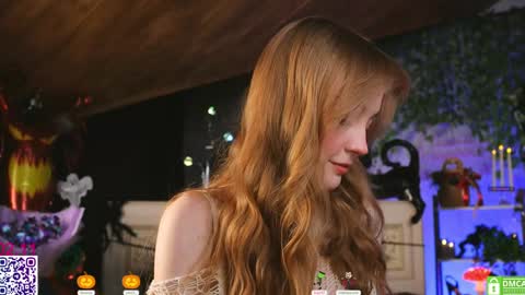 your Liza again. Next stream Dec. 1  at 2 or 3  GMT online show from 11.02.25