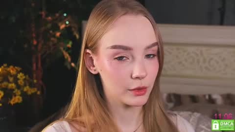Snapshot of lissa_meooow chatting on 06.11.26 your Liza again. Next stream Dec. 1 at 2 or 3 GMT online show from 06.11.26