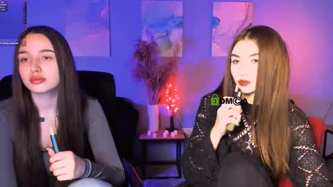 Snapshot of lissa_night chatting on 11.08.25 lissa_night online show from 11.08.25