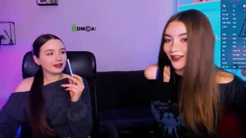 Snapshot of lissa_night chatting on 11.14.25 lissa_night online show from 11.14.25