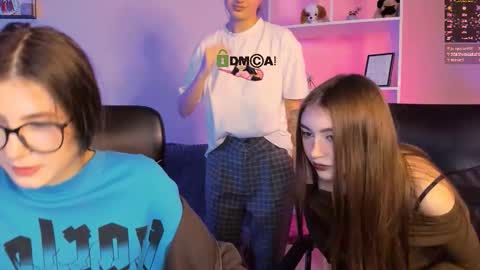 Snapshot of lissa_night chatting on 12.01.25 lissa_night online show from 12.01.25