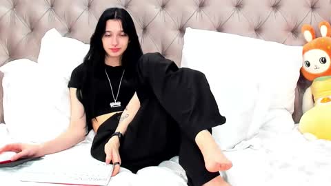 LissaAllison online show from 03.08.25