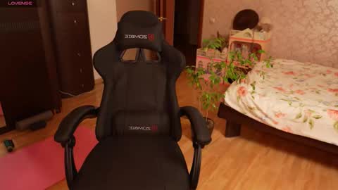 Lissa online show from 10.03.25