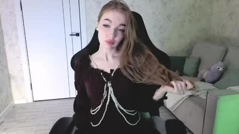 Lissa online show from 05.10.26