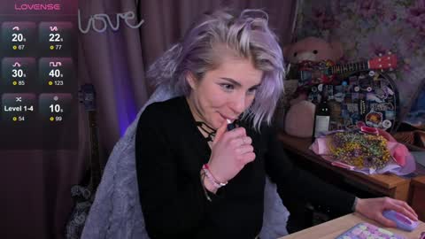 Lissa online show from 12.17.24