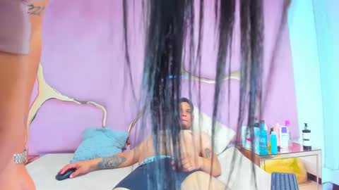 LISSA JHONS online show from 01.14.25