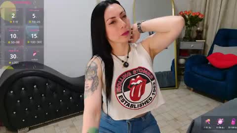 Snapshot of litas_secrets chatting on 05.07.26 LITA a sexy milf online show from 05.07.26