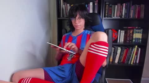 Snapshot of literateboy chatting on 10.16.25 Literateboy online show from 10.16.25