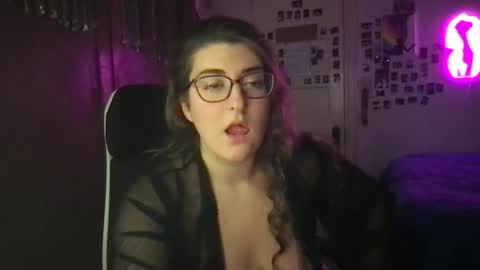 litlebabygoddess online show from 11.11.25