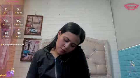 VANESSA online show from 04.29.26