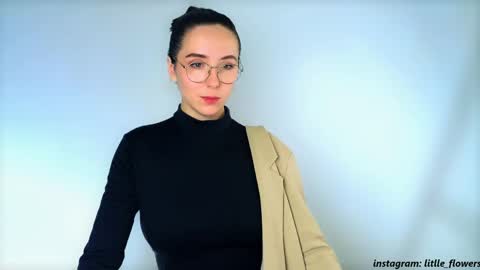Lana online show from 04.23.26