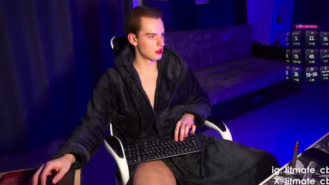 Snapshot of litmate chatting on 02.05.25 ask me online show from 02.05.25