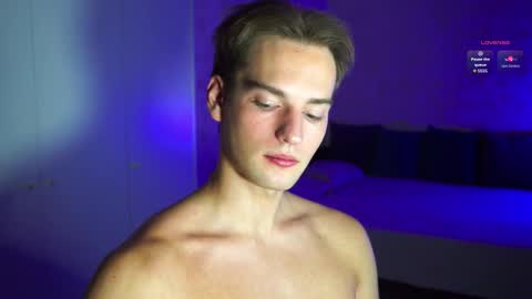 Snapshot of litmate chatting on 09.10.25 ask me online show from 09.10.25