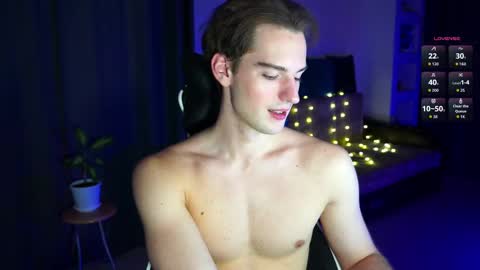 Snapshot of litmate chatting on 11.11.25 ask me online show from 11.11.25