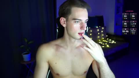 Snapshot of litmate chatting on 11.19.25 ask me online show from 11.19.25